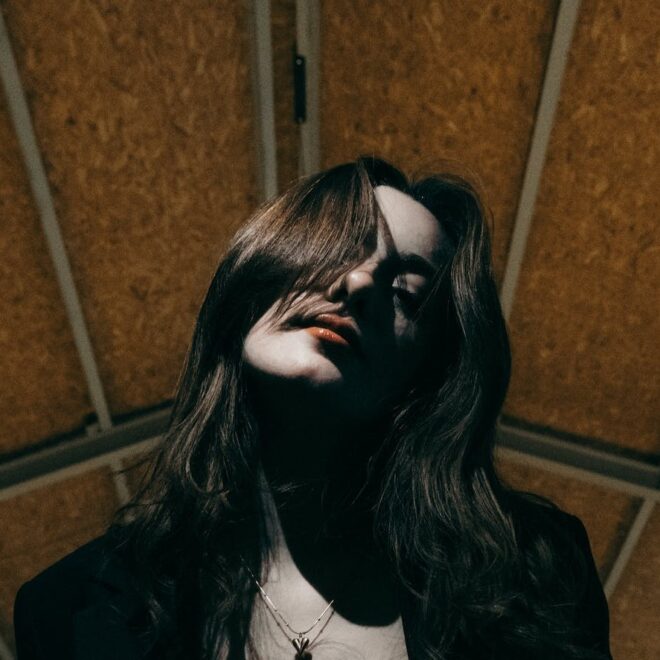 Mercury In Virgo Woman: Your Complete Personality Guide