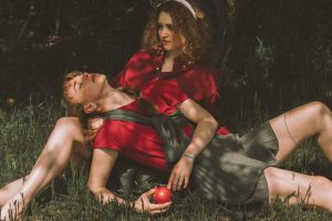 9 Sneaky Signs She’s A Lesbian (Even If She Won’t Admit It!)