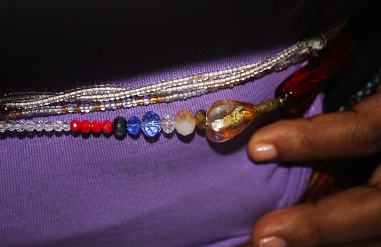 Spiritual Meaning of Waist Beads: Divine Feminine & Grounding